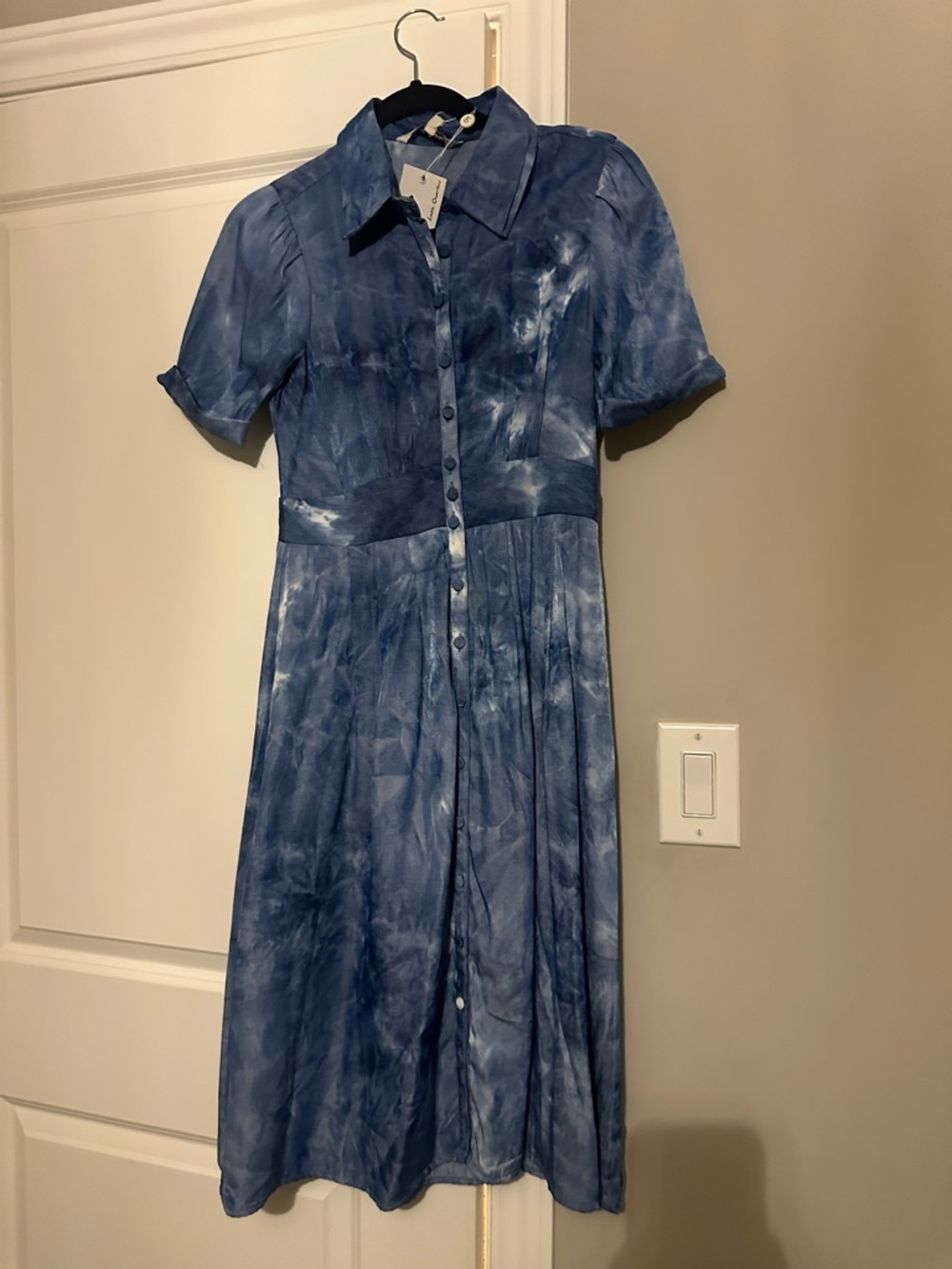 Blue Tie-Dye Button-Front Midi Dress